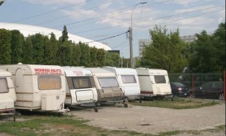 Oferte nesimţite de cazare la Untold. Un proprietar cere 1.000 de euro pentru o cameră cu o canapea