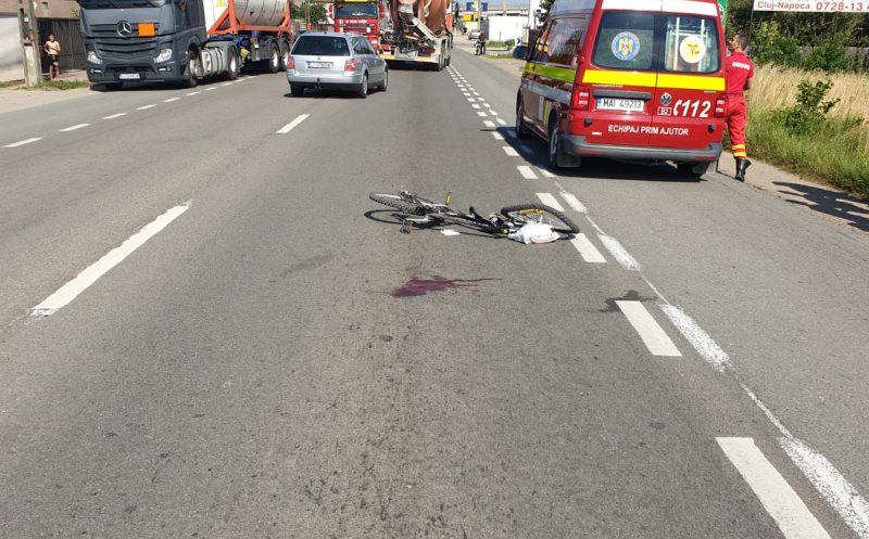 Accident grav în Gilău. Un biciclist a fost lovit de mașină