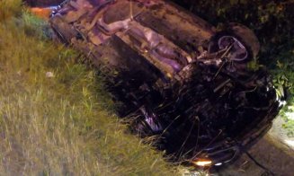 Mașină răsturnată la ieșire din Dej. Cauza: oboseala la volan