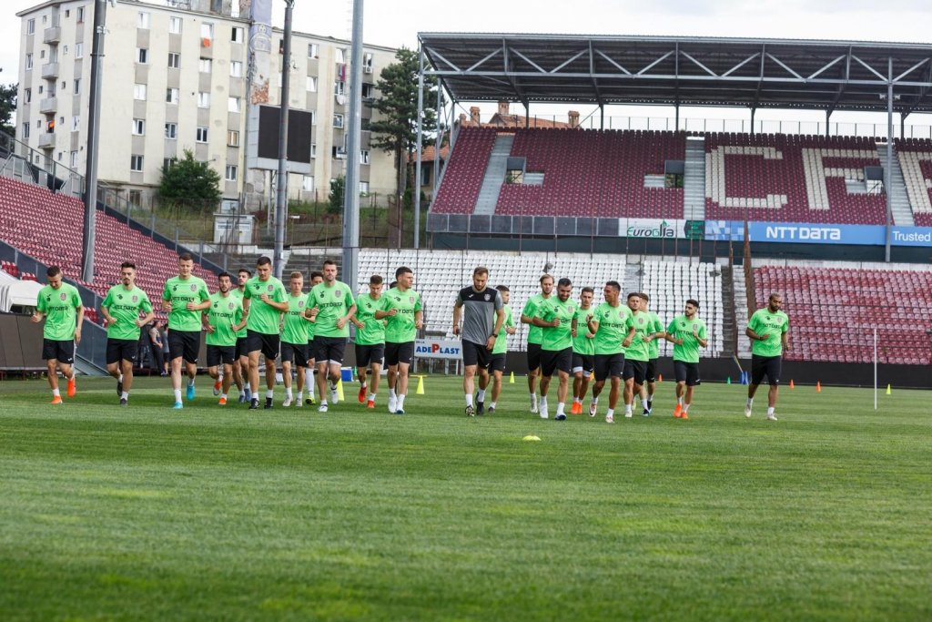 Plecare oficială din rândurile campioanei. “CFR Cluj vrea performanţă de azi pe mâine, eu am alte idei despre fotbal”