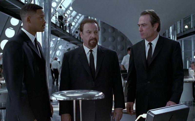 A murit un star al seriei de filme „Men in Black”