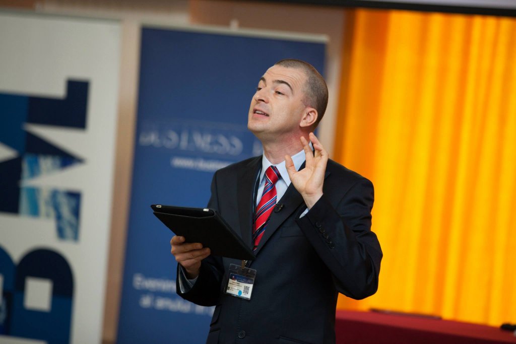 Managerii Clujului, învățați cum să fie lideri
