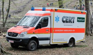 Ambulanţa 4x4 merge în cătunele din Apuseni / Peste 30 de medici vor consulta copii