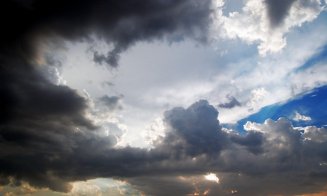 Meteorologii avertizează: Se întorc furtunile! Prognoza pentru Cluj