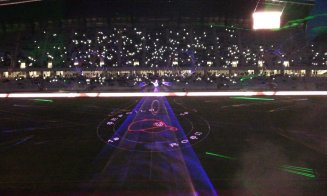 Super show pe Cluj Arena. Un joc de lumini a  încins atmosfera la pauza meciului "U" Cluj-PAOK Salonic