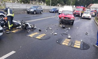 A scăpat ca prin minune. Scuterist, spulberat pe Turzii