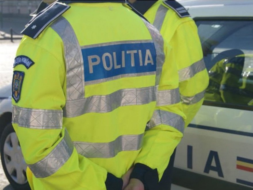 Bărbat de 69 de ani, din Dej, tâlhărit de o prostituată în cimitir de banii câştigaţi la păcănele
