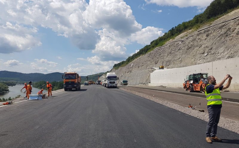 Amenințați cu rezilierea contractului, grecii s-au pus pe treabă.  Autostrada Aiud - Sebeș, deschisă anul acesta
