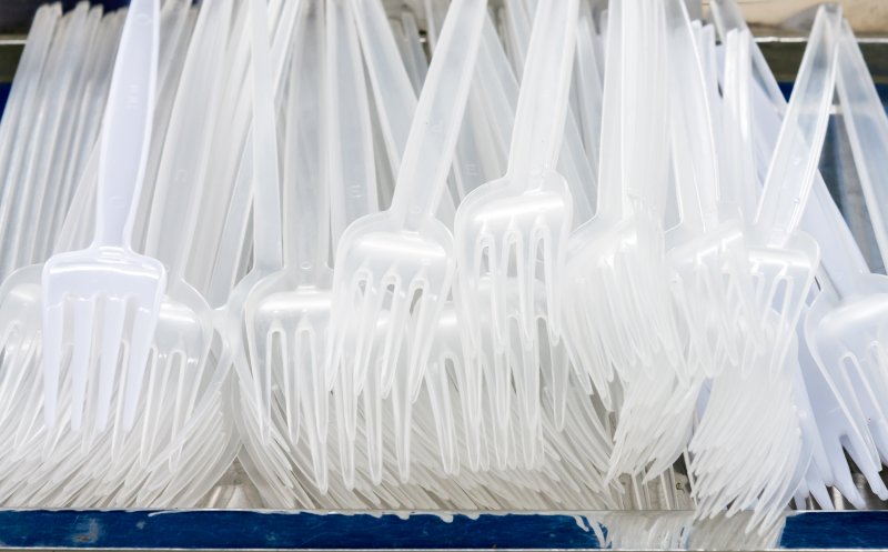Fără pahare şi tacâmuri din plastic în Primăria Cluj-Napoca