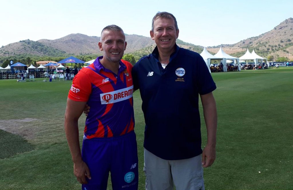 Un clujean, vedetă în lumea cricket-ului. A fost remarcat şi de CNN