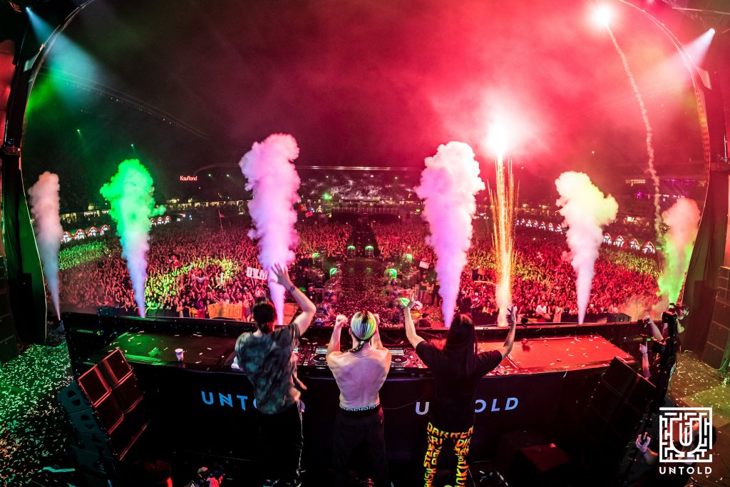 90.000 de oameni în prima zi de UNTOLD. Distracţie la maxim, super concerte, super atmosferă