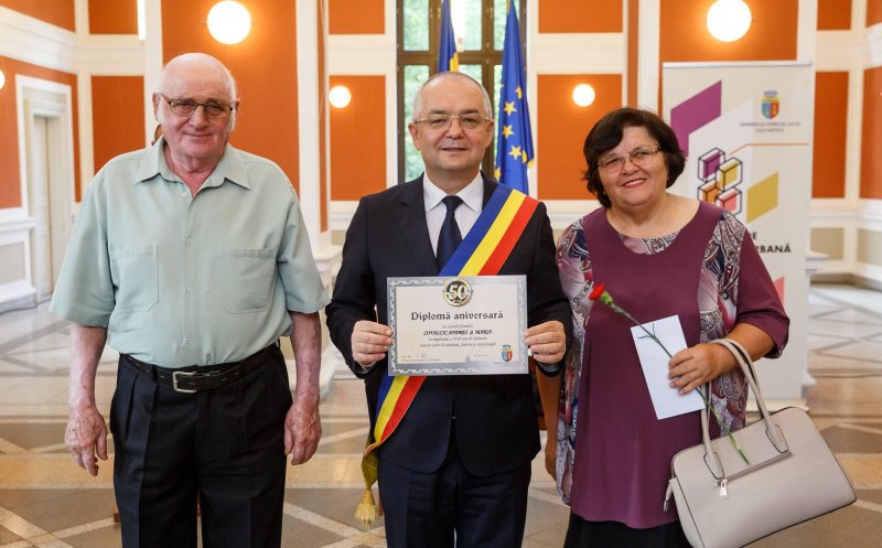 53 de cupluri premiate cu ocazia "Nunţii de Aur", la Cluj
