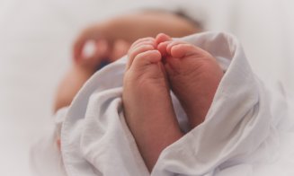 A apărut aparatul care descifrează plânsului bebeluşilor