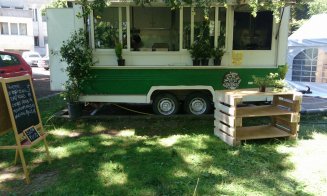 Catering cu produse locale/ O tânără revoluţionează mâncarea pentru ocazii speciale cu tarte, pateuri şi brânzeturi à la Cluj
