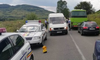 Pieton, lovit mortal de autobuz. A traversat neregulamentar