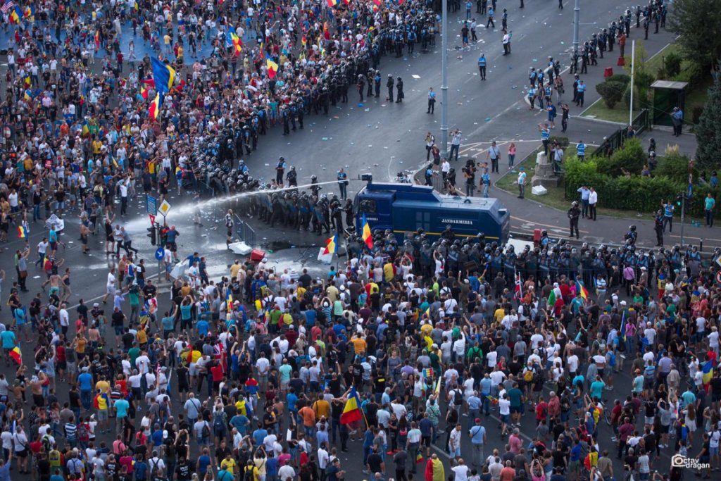 Protest 10 august 2019 | Peste 10 mii de protestatari în Piața Victoriei