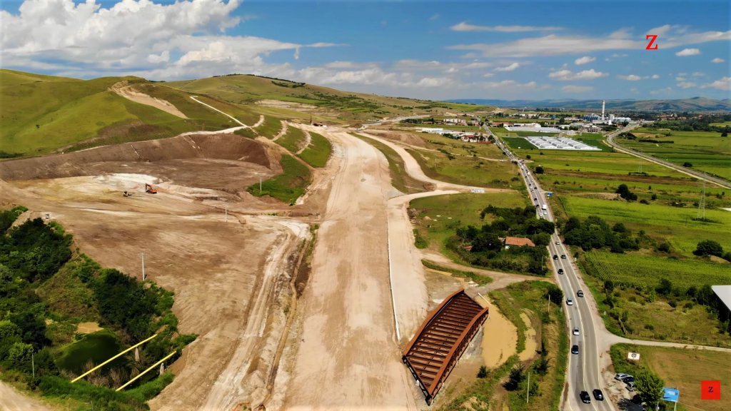 Vești bune de pe două loturi de autostradă de lângă Cluj! Constructorii italieni fac progrese importante
