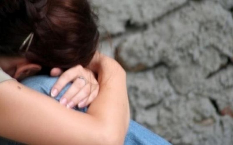 Bihorean reținut după ce a făcut sex cu o minoră din Cluj. Fata a fost "agățată" pe Facebook