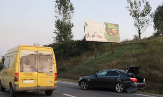 Accident cu răniți, în Vâlcele. Trafic blocat pe ambele sensuri