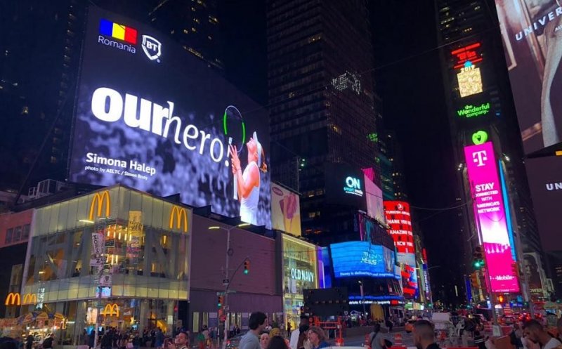 Imaginea Simonei Halep, proiectată de Banca Transilvania în centrul New York-ului