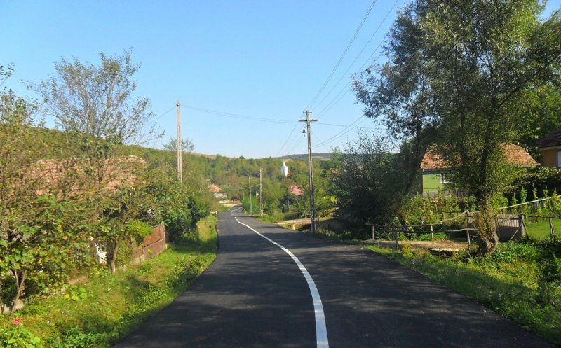 Lucrări de asfaltare pe drumul județean Bărăi – Sava – Mureşenii de Câmpie