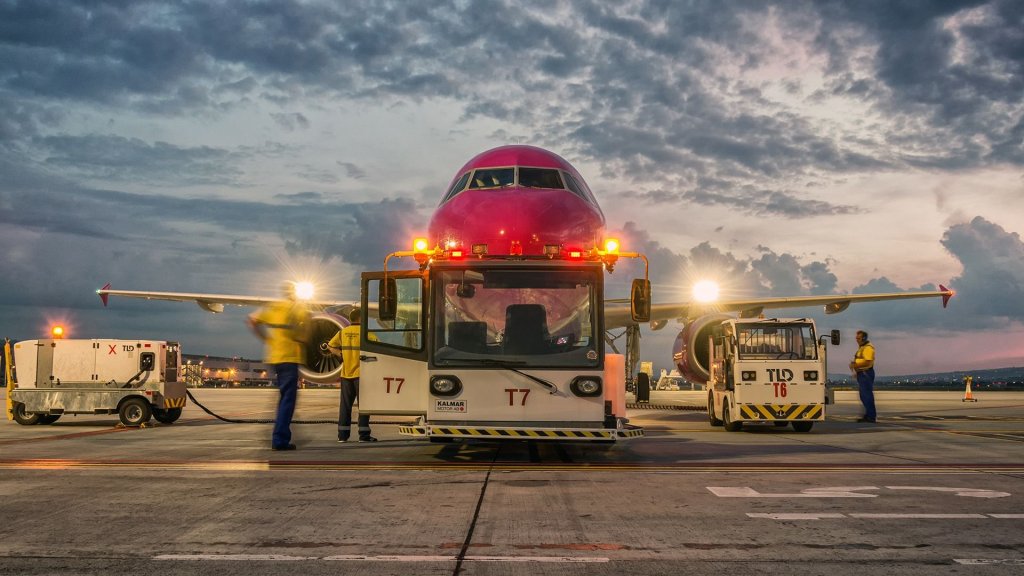 1,3 milioane de pasageri pe aeroportul din Cluj, la jumătatea anului
