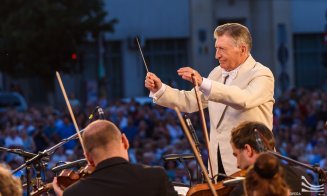 Concert în aer liber, la deschiderea stagiunii Operei din Cluj. Mii de spectatori, prezenţi "La Operă"