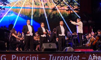 Concert în aer liber, la deschiderea stagiunii Operei din Cluj. Mii de spectatori, prezenţi "La Operă"