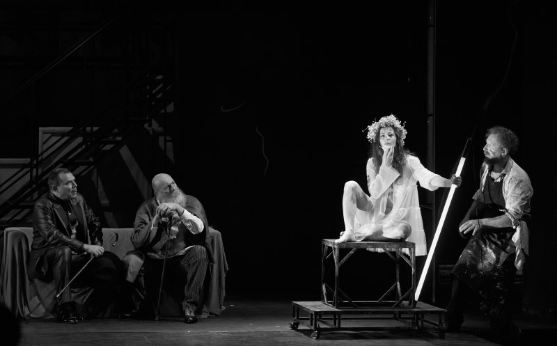 Teatrul Maghiar din Cluj deschide stagiunea cu un spectacol montat de un regizor din Budapesta și anunță 6 premiere