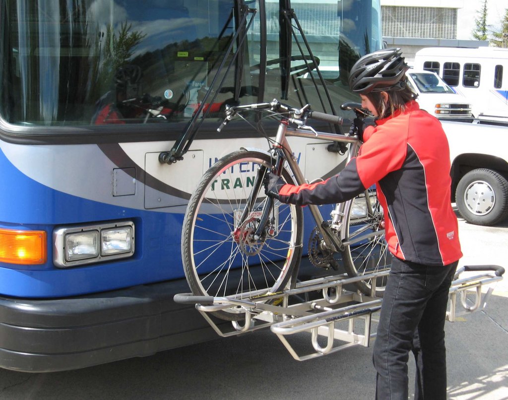 Propunere pentru Cluj: autobuze cu portbagaj pentru biciclete