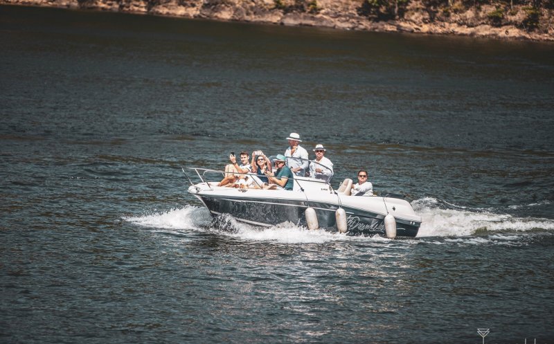Continuă războiul împotriva bărcilor cu motor și a jet-ski-urilor de pe Tarnița și Beliș
