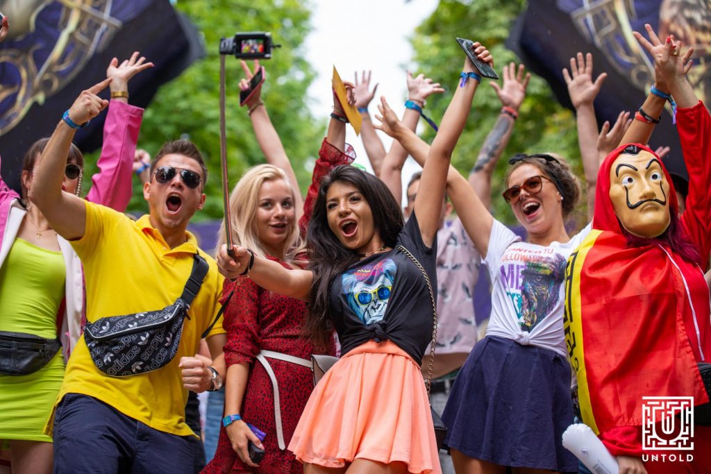 Țepar cu apartamente la Untold, reținut la Cluj! I-a ușurat pe festivalieri de 7.000 de euro