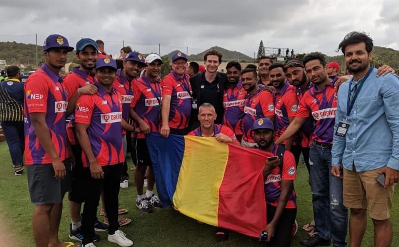 Federația mondială de cricket a venit la Cluj să facă un video cu bodyguardul ajuns noua stea a acestui sport