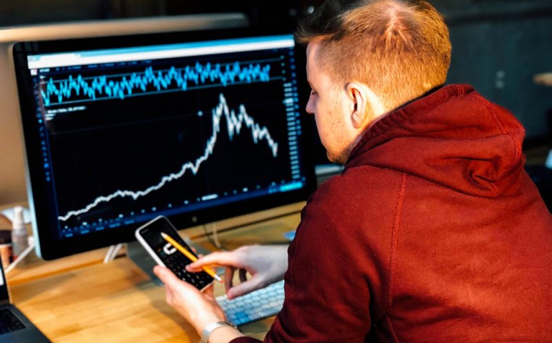 Maxim istoric pe bursă pentru Banca Transilvania. Valorează 2,7 miliarde de euro