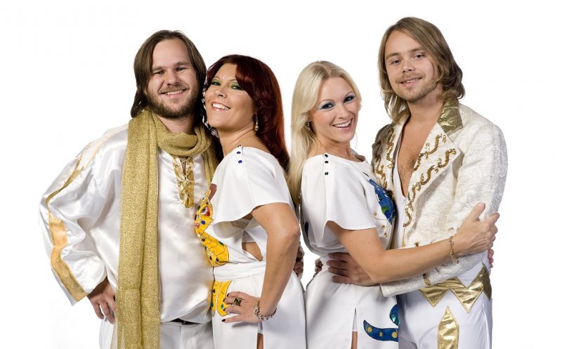 “Mamma Mia”, “Dancing Queen” sau “Take a Chance on Me”.  Tribute ABBA şi alte cinci vedete '80 la Cluj!