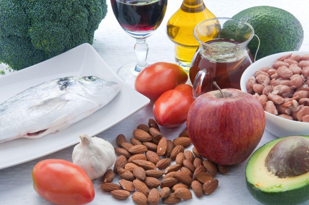 Lista alimentelor care te ajută să ţii colesterolul sub control