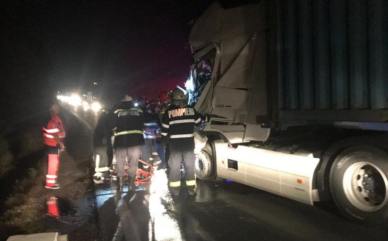 Accident cu autotren și un autobuz  la Turda. Un bărbat în stare gravă
