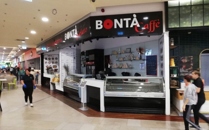 Ziua de Cluj | Șoc în mall-urile Clujului. S-a închis o parte din food  court-ul Iulius!