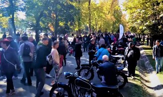 Motocicletele iau cu asalt Parcul Central din Cluj. Zeci de bijuterii pe două roţi vor defila prin centrul Clujului