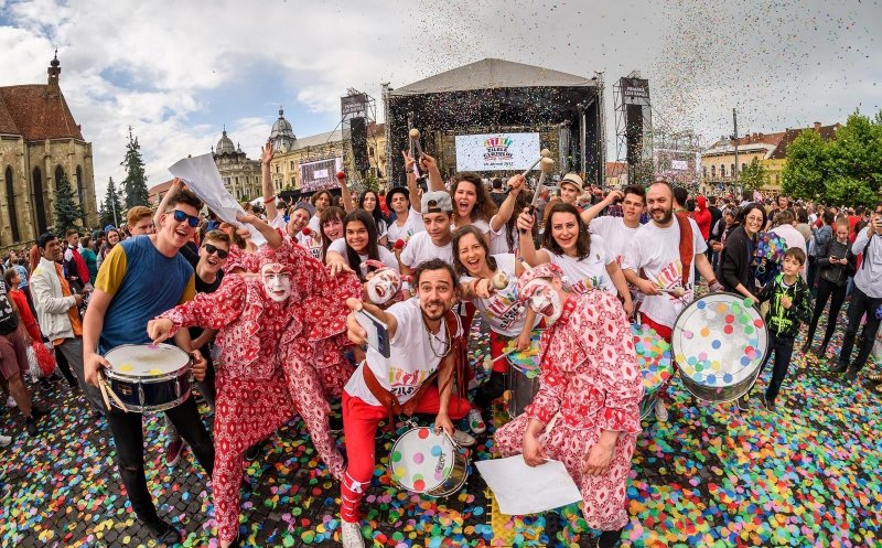 Parada Zilelor Clujului a atras toate privirile. Spectacol inedit în centrul orașului