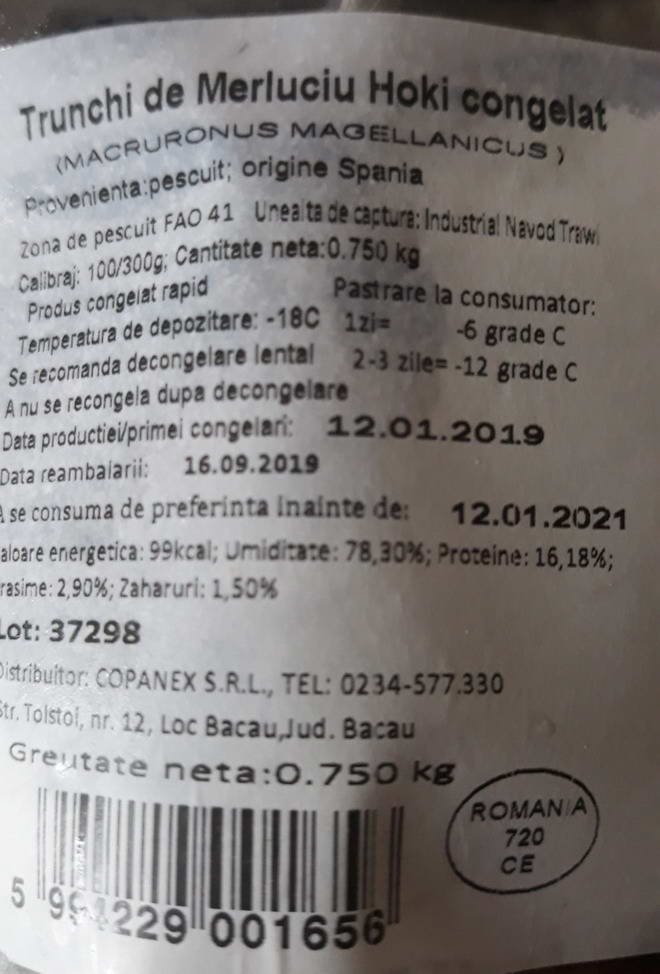 Ofertă specială la un Lidl din Gherla: peşte cu viermi