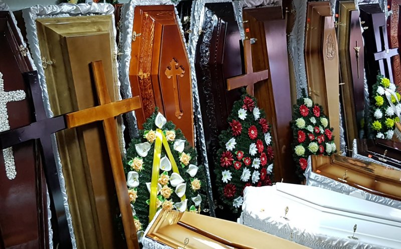 Patronul unei firme de pompe funebre din Cluj, trimis în judecată. Un voluntar de pe ambulanţă îi furniza informaţii despre pacienţi