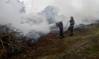Incendiu de deșeuri, pe Calea Mănăștur