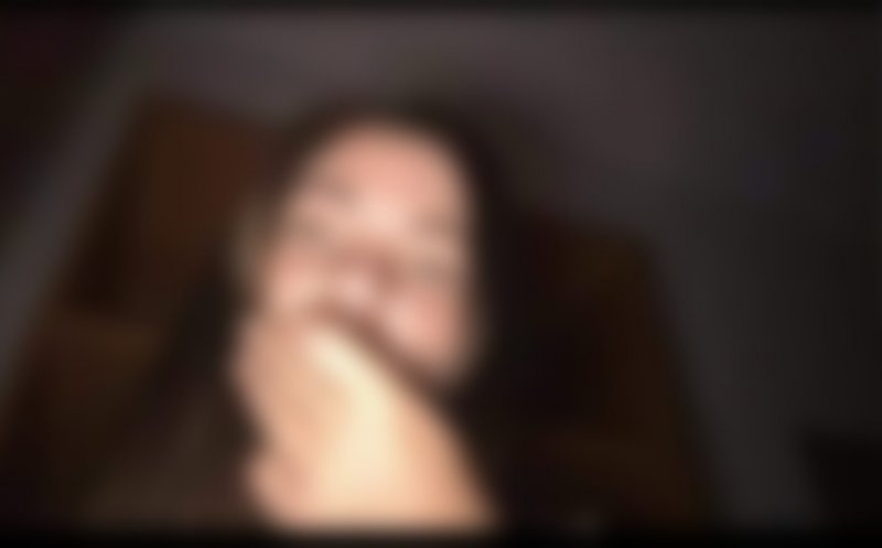 Adolescenta dată dispărută ieri, găsită într-un câmp, cu urme de violență pe corp. Refuză să spună ce a pățit
