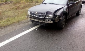 Accident cu două victime, în Bologa. O mașină a fost proiectată în câmp