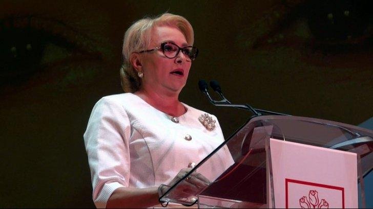 Înregistrare explozivă: Dăncilă le promite parlamentarilor PSD că va trimite bani în teritoriu dacă pică moţiunea