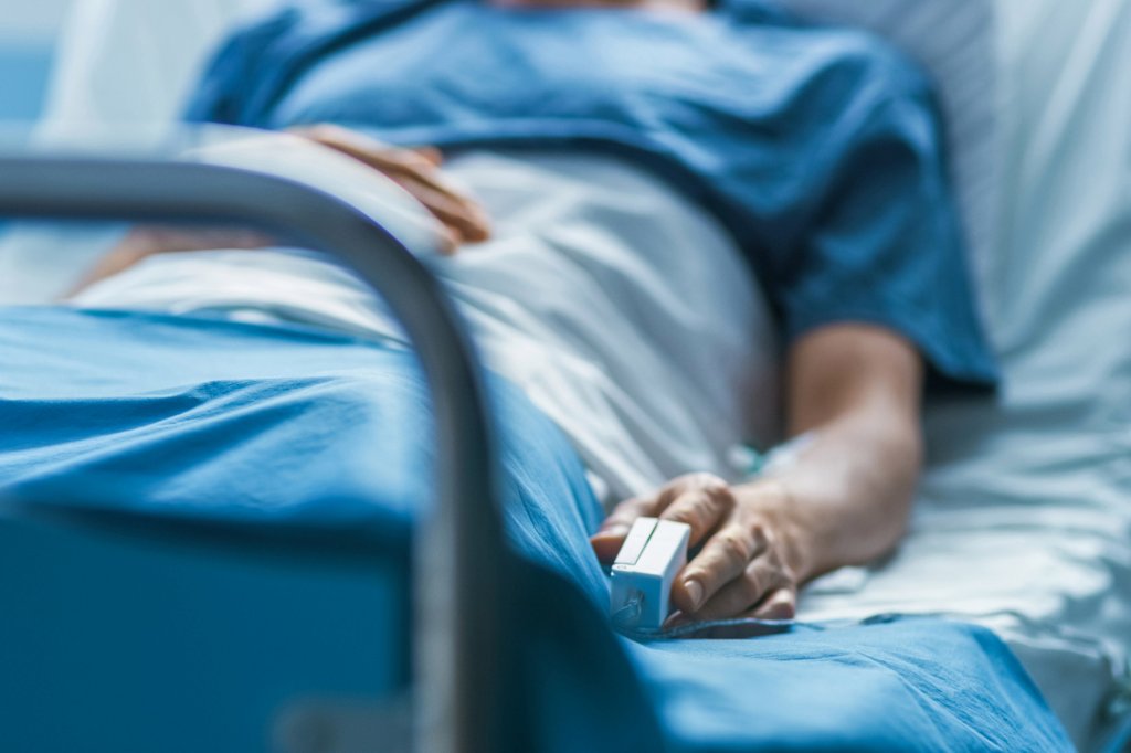 Ministrul Sănătății dă în vileag numărul "pacienților acoperiți" trimiși prin spitale