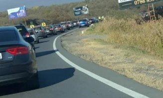 Motociclist rănit într-un accident în Feleacu. Trafic îngreunat în zonă