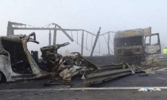 Familie de români cu doi copii, sfârșit tragic pe o autostradă din Ungaria. Au ars de vii