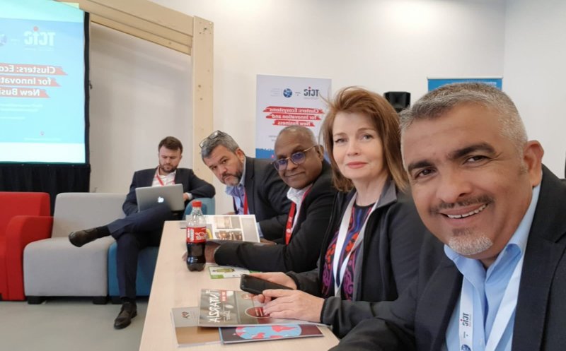 Producătorii de mobilier din Cluj, solicitați să deschidă o fabrică în Africa de Sud